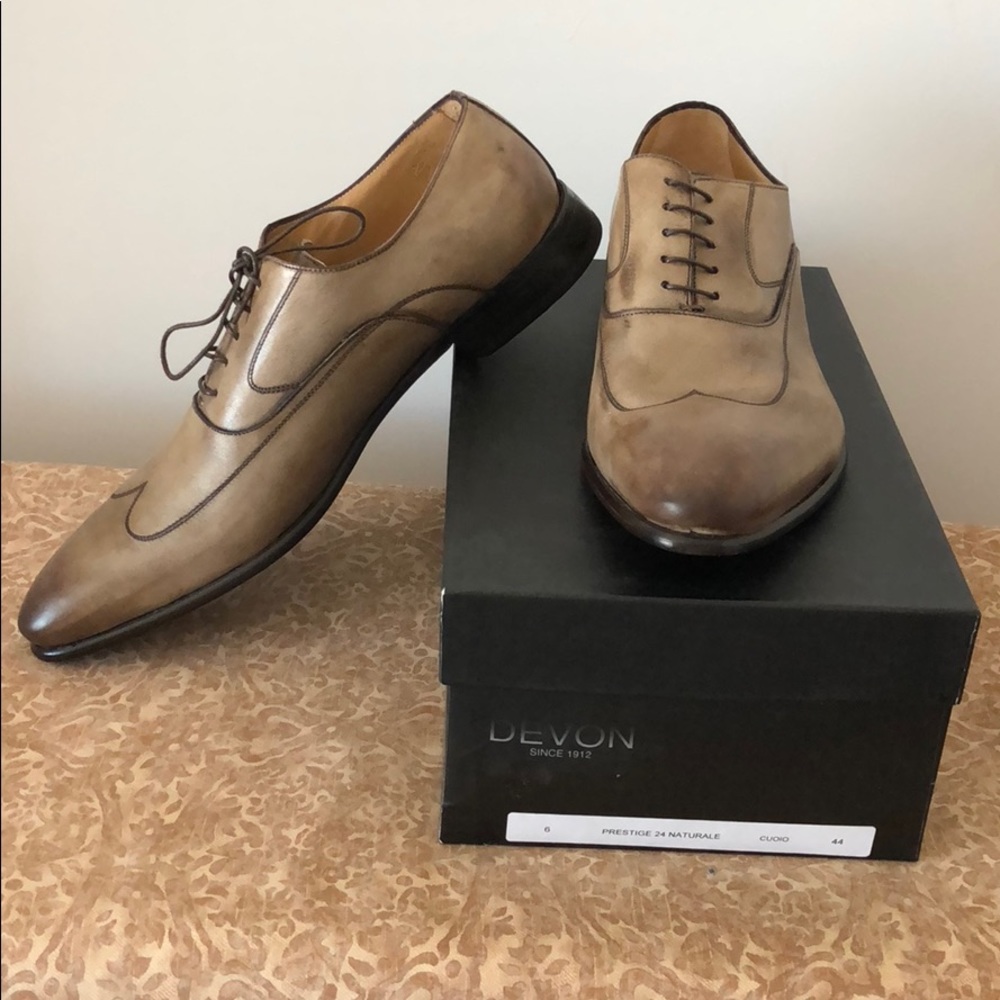 Men’s shoes